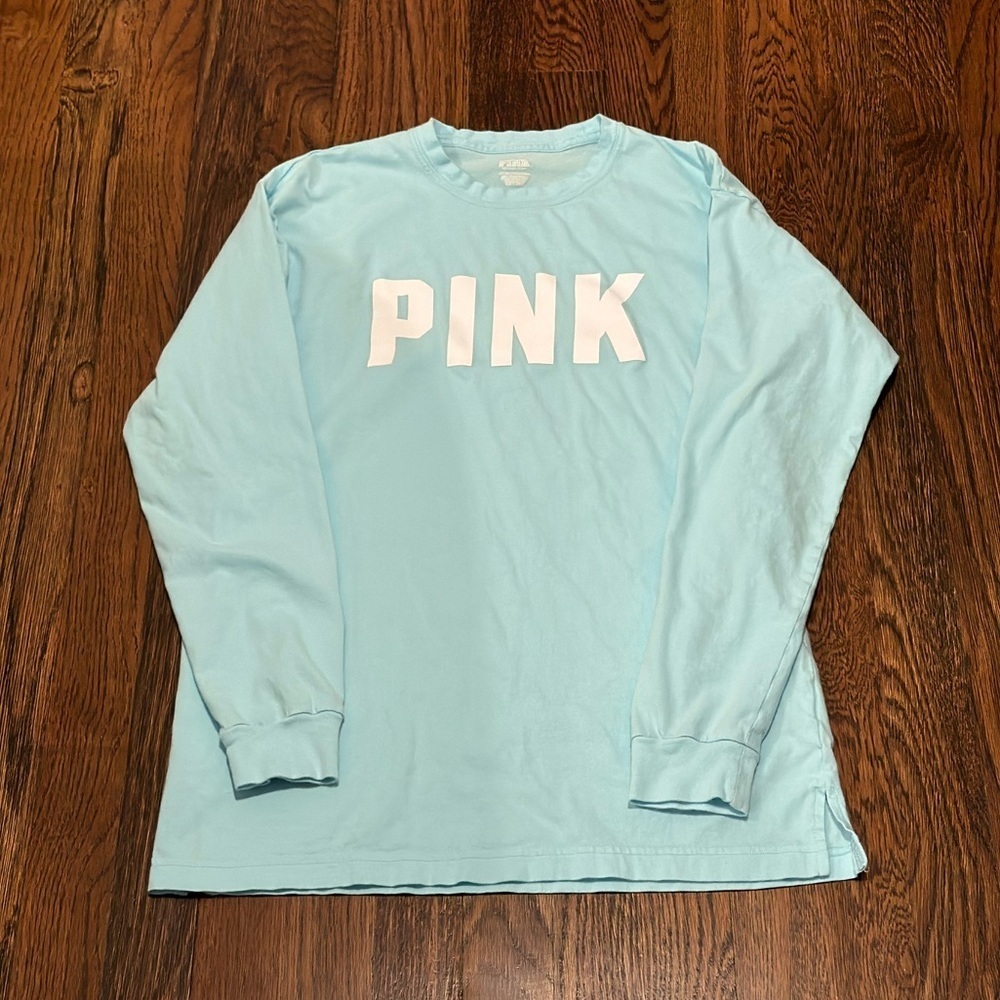 Victoria’s Secret Pink Long Sleeve Tee